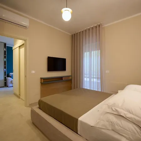Oltremare Luxury לינה וארוחת בוקר אוטרנטו