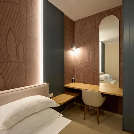 Oltremare Luxury 4* אוטרנטו
