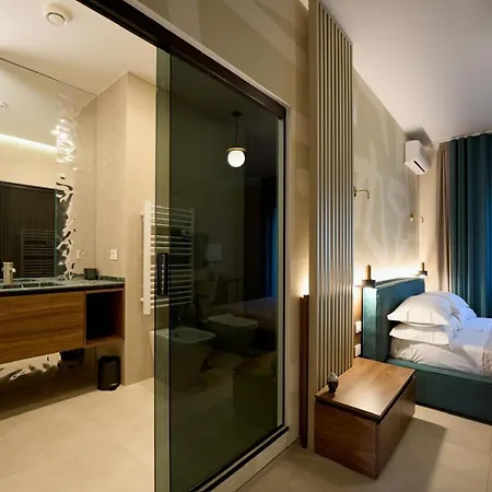 Oltremare Luxury לינה וארוחת בוקר אוטרנטו