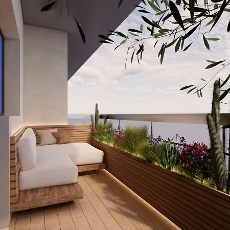 לינה וארוחת בוקר Oltremare Luxury 4*