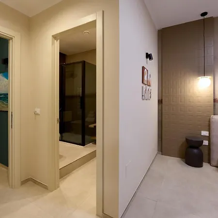 לינה וארוחת בוקר Oltremare Luxury אוטרנטו